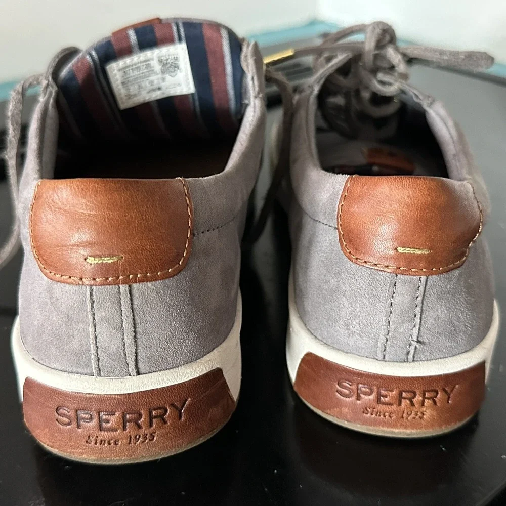 SPERRY‎ Boat Shoes Size 8.5 Women's Gray Suede Vulcanized Nautical Leisurewear